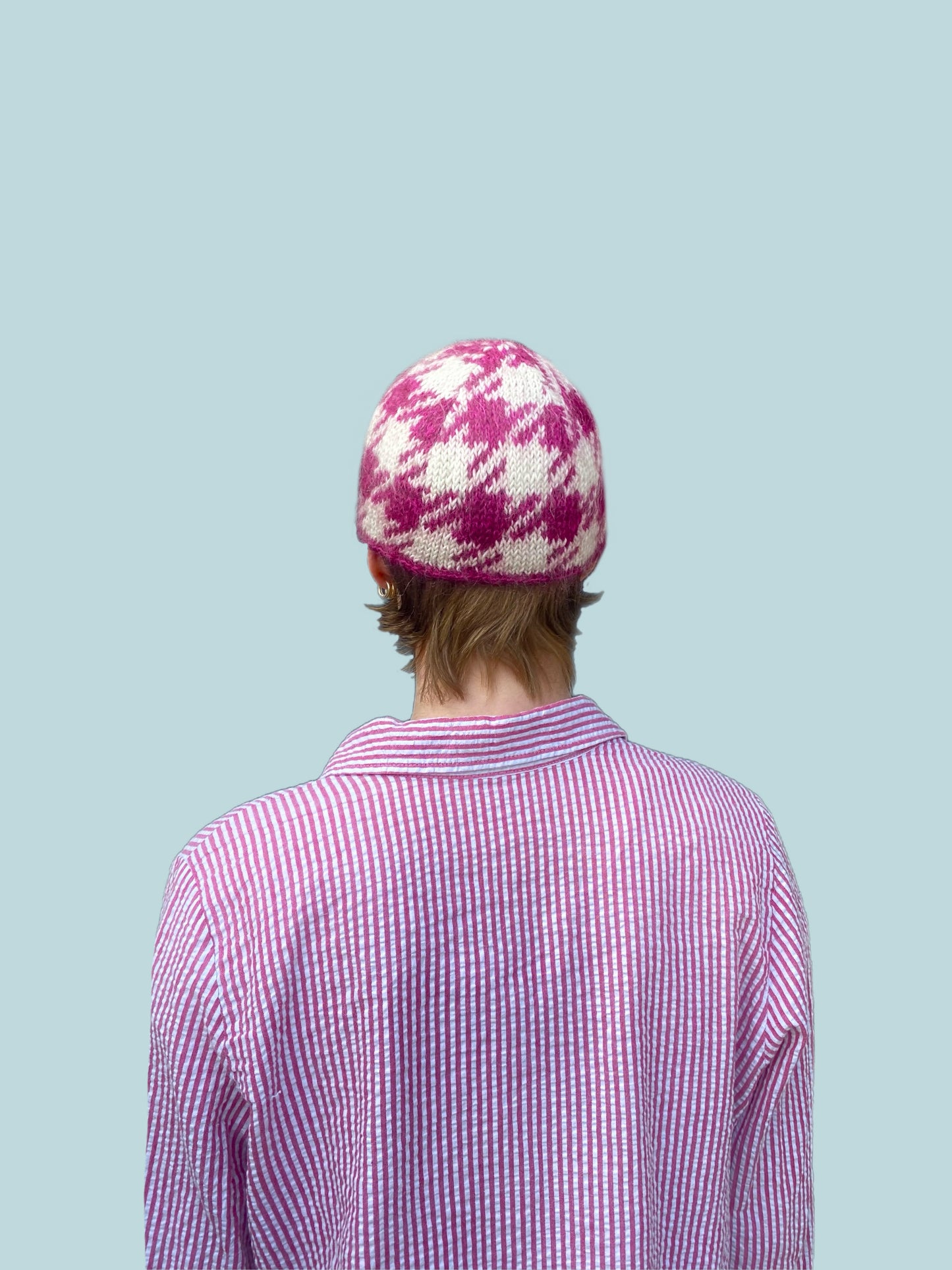 Check me out beanie pattern