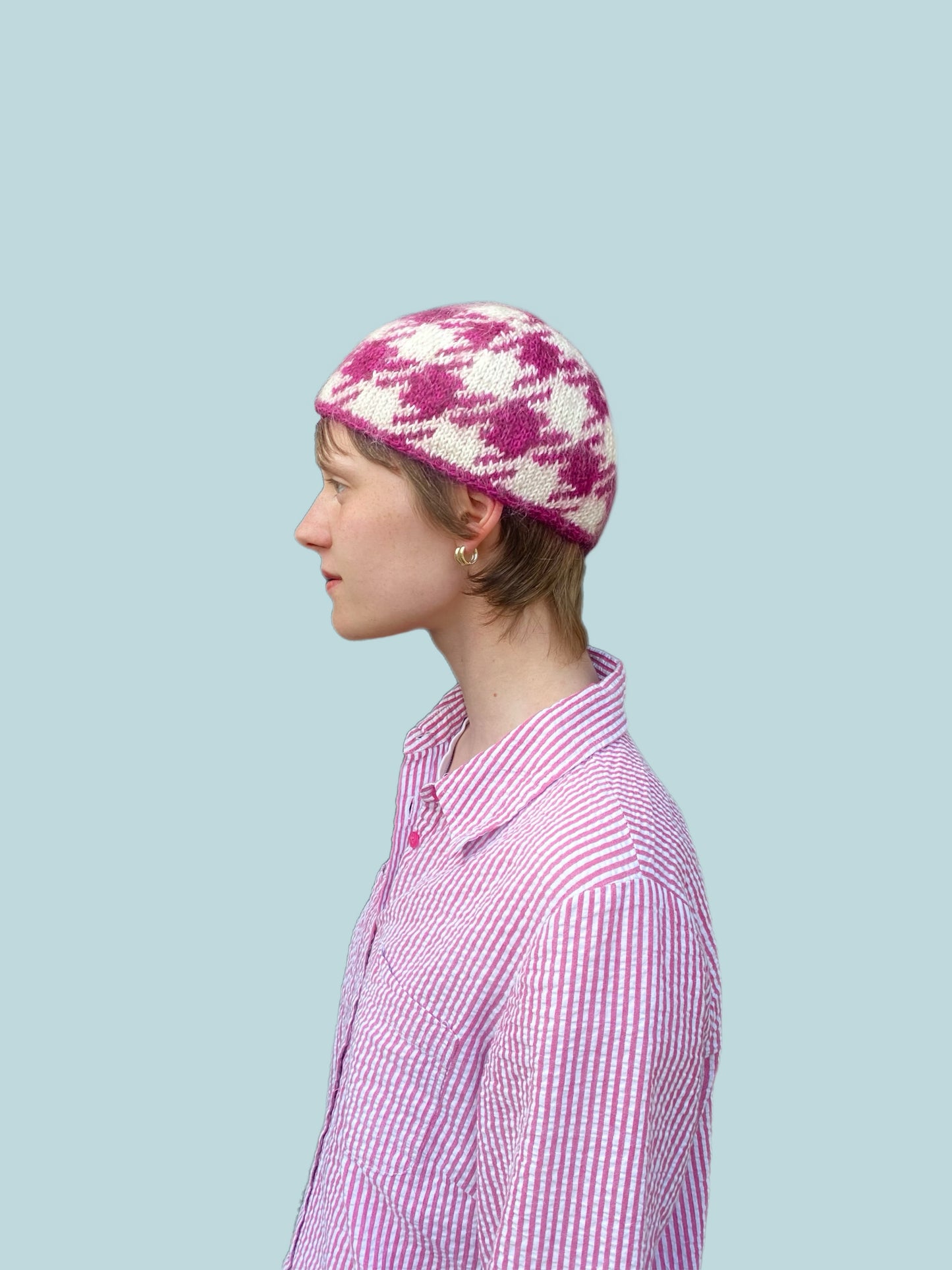 Check me out beanie pattern